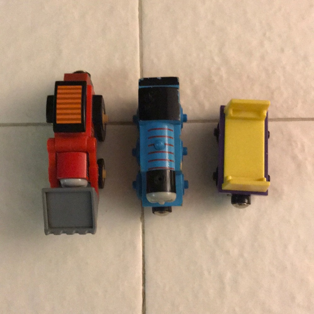 Thomas the train cars